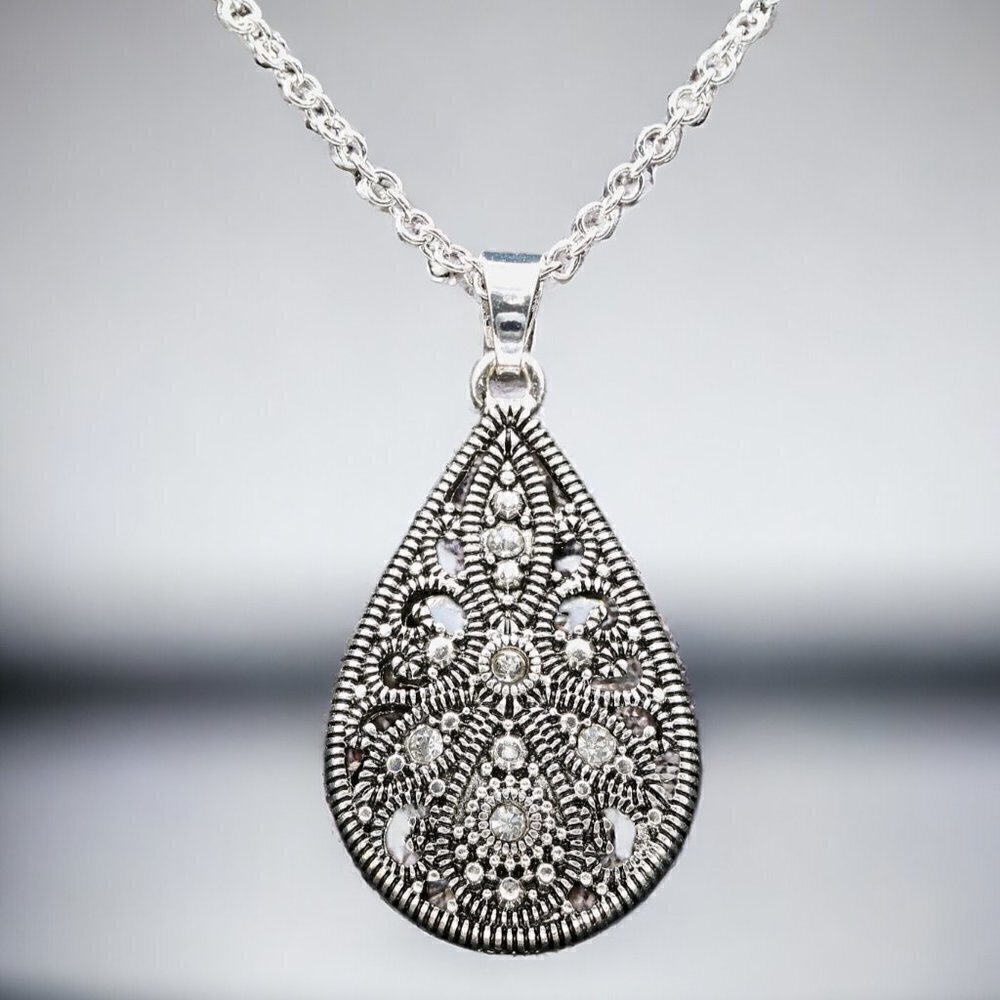 Antique Silver Filigree Teardrop Necklace and Earring Set